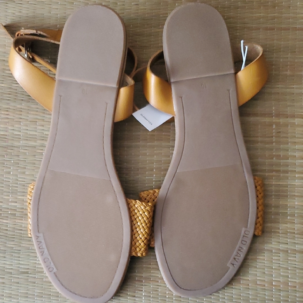 Cognac Woven Band Sandals - Size 10 NWT - Picture 5 of 6